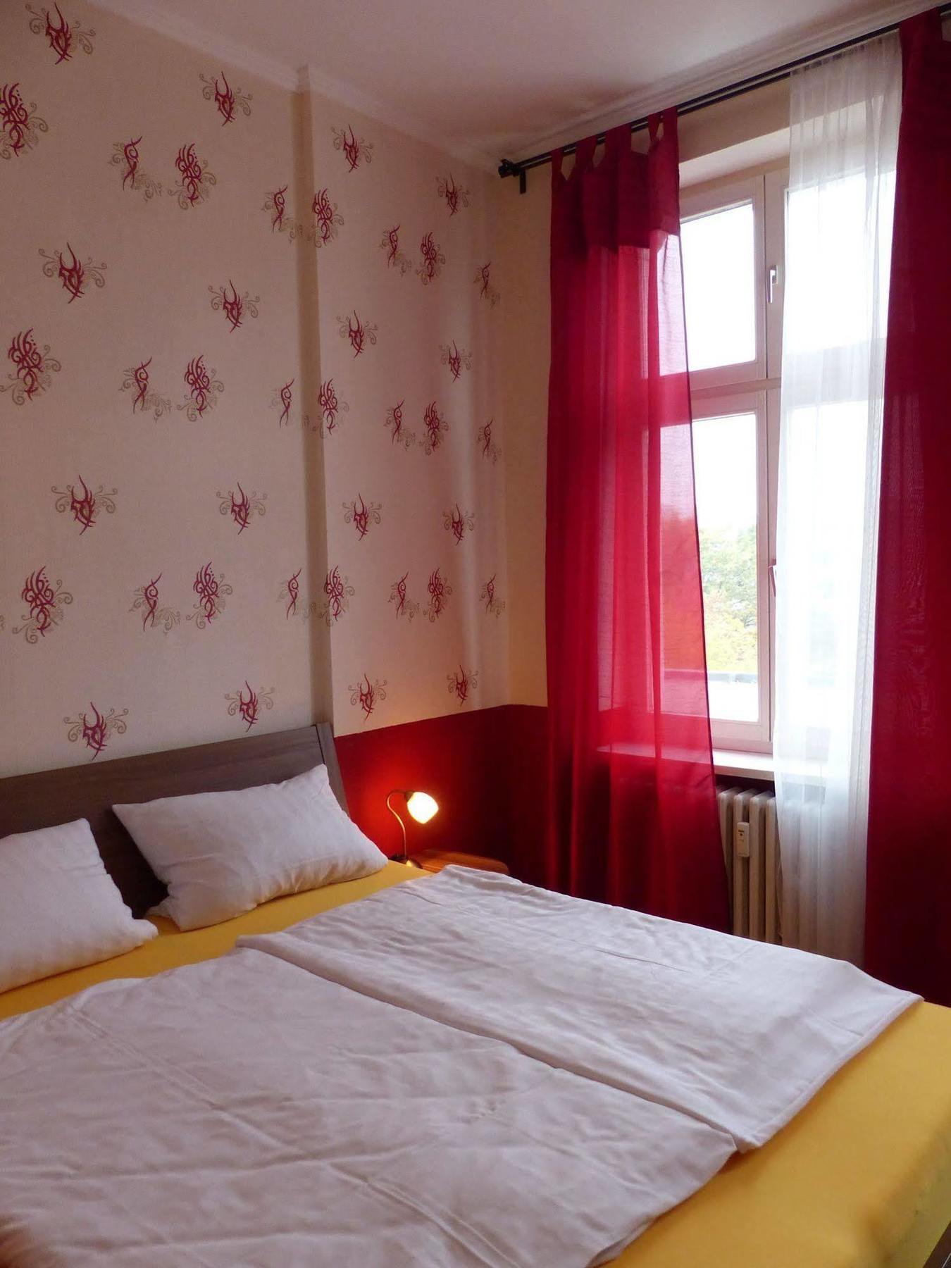 Hotel-Pension Charlottenburg Berlin Exterior photo