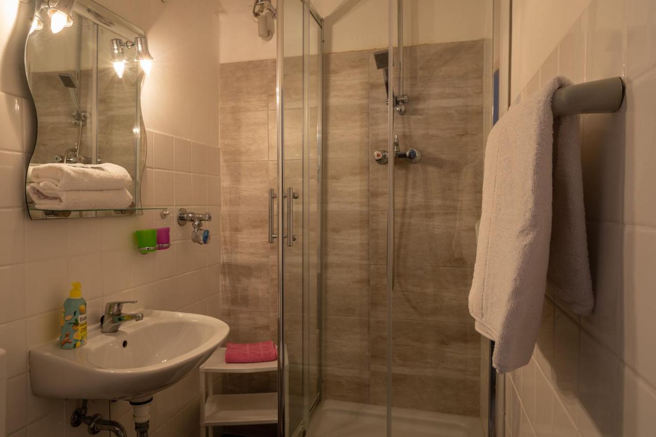 Hotel-Pension Charlottenburg Berlin Room photo
